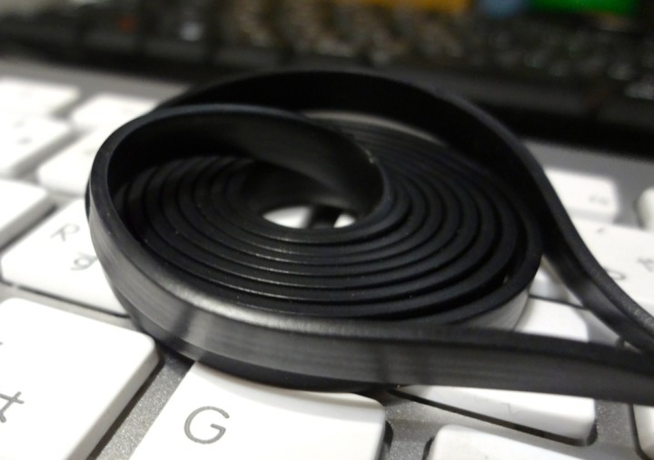 lightning-cable-flat-1DSC01673