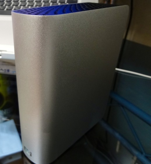 my-book-studio-wdbcpz0040hal-1DSC00067