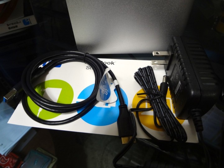 my-book-studio-wdbcpz0040hal-1DSC00074