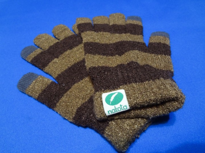nakota-smartphone-gloves-1DSC03397