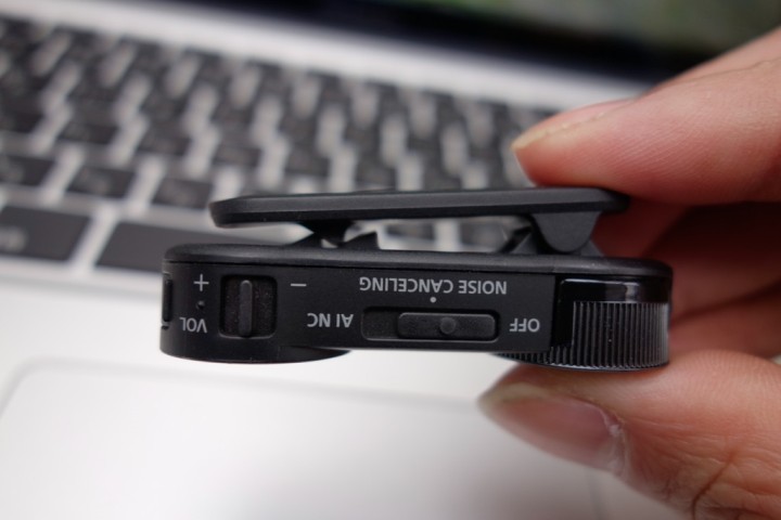 sony-mdr-nwbt20n-RX100-_DSC8605