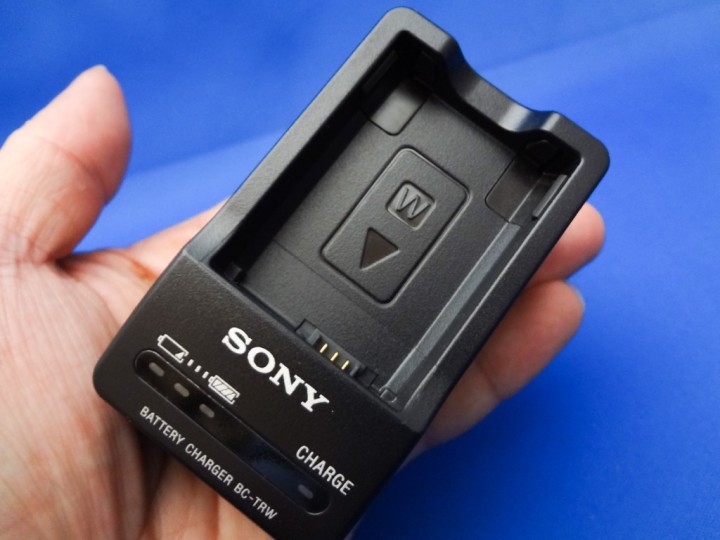 sony-acc-trw-1DSC03806