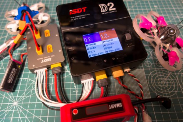 iSDT 608AC】電源ユニットが取り外せコンパクトに持ち運べ、AC/DC充電